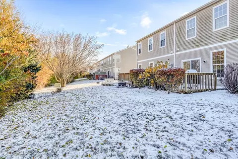 Exterior - 16212 Golfview Dr, Lockport, IL 60441 photo 7 of 15