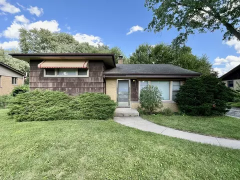 12513 S Mcvickers Ave, Palos Heights, IL 60463