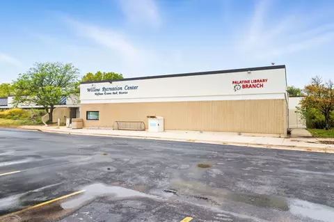 3725 N Firestone Dr, Hoffman Estates, IL 60192 photo 37