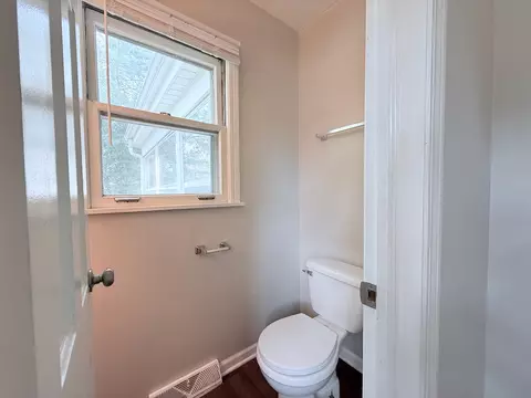 Bath - 20436 Arcadian Dr, Olympia Fields, IL 60461 photo 1 of 6