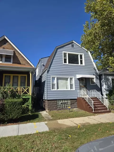 7002 S Paulina Ave, Chicago, IL 60636