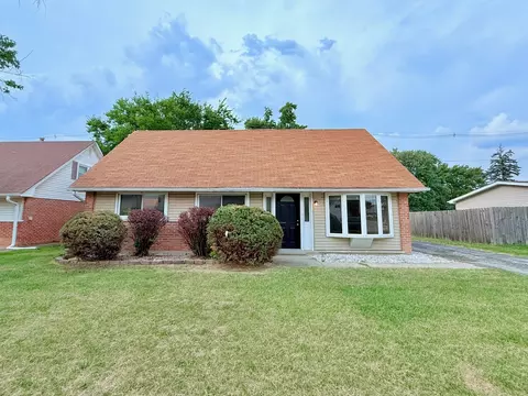 163 W Raye Dr, Chicago Heights, IL 60411