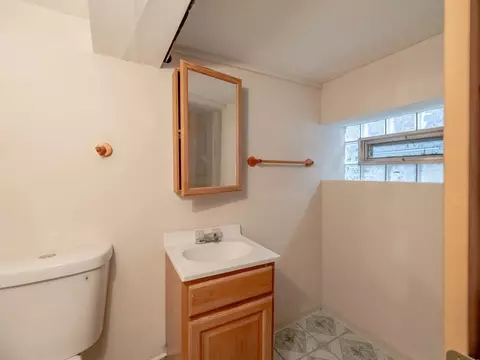 Bath - 1516 N Central Ave, Chicago, IL 60651 photo 2 of 2