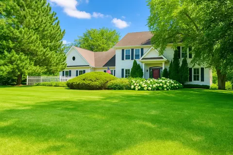 7015 Burning Tree Cir, Mchenry, IL 60050 photo 48
