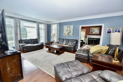 7015 Burning Tree Cir, Mchenry, IL 60050 photo 6