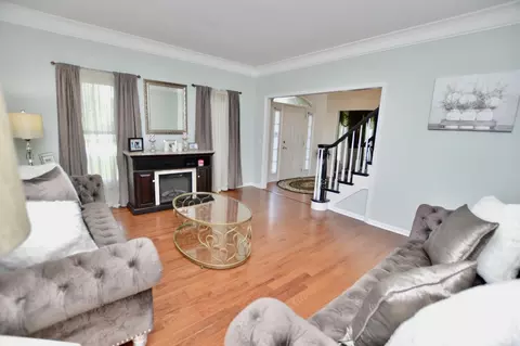 7015 Burning Tree Cir, Mchenry, IL 60050 photo 9