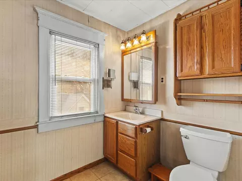 Bath - 125 E 5th St, Pecatonica, IL 61063 photo 1 of 2