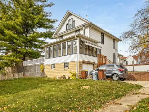 Exterior - 125 E 5th St, Pecatonica, IL 61063 photo 14 of 14