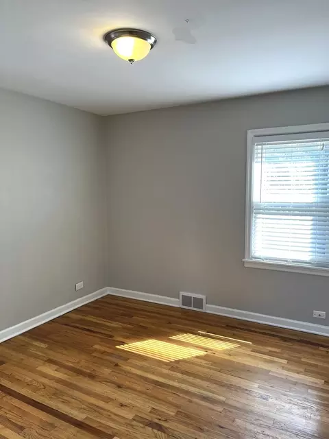 Bedroom - 17107 Longfellow Ave, Hazel Crest, IL 60429 photo 5 of 5