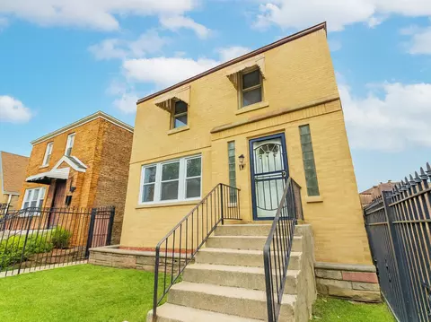 3428 W 55th St, Chicago, IL 60632