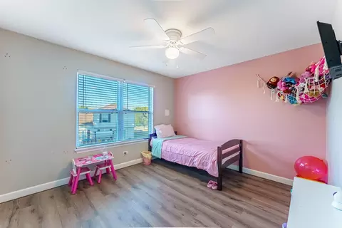Bedroom - 2108 Brookshire Estates Ct, Plainfield, IL 60586 photo 4 of 8