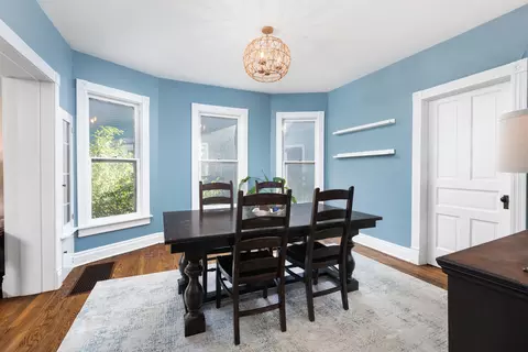 105 S Wright St, Naperville, IL 60540 photo 15