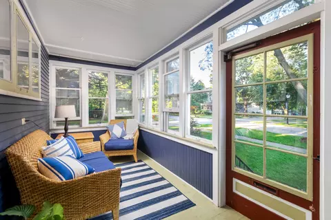 105 S Wright St, Naperville, IL 60540 photo 35