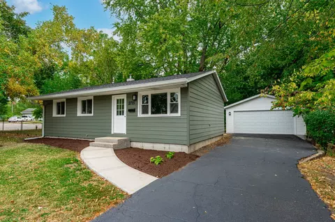 2715 Colorado Ave, Rockford, IL 61109