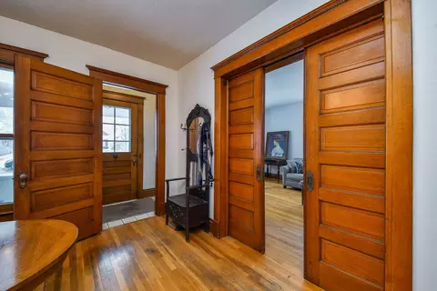 Entry Way - 116 S Wright St, Naperville, IL 60540 photo 2 of 5