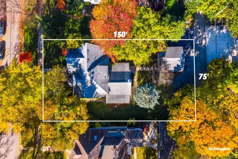 View/Area - 116 S Wright St, Naperville, IL 60540 photo 2 of 9