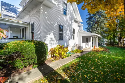 Exterior - 116 S Wright St, Naperville, IL 60540 photo 12 of 13