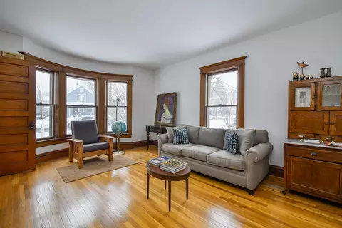 Living - 116 S Wright St, Naperville, IL 60540 photo 1 of 2