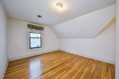 Bedroom - 116 S Wright St, Naperville, IL 60540 photo 3 of 6