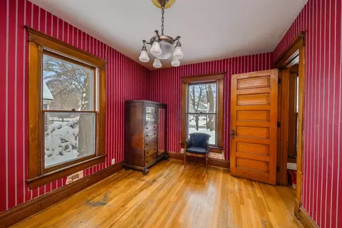 Bedroom - 116 S Wright St, Naperville, IL 60540 photo 1 of 6