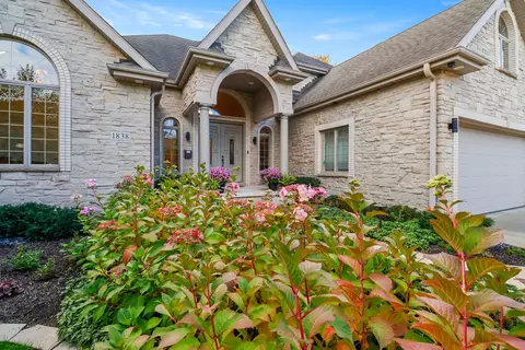 Exterior - 1838 Ada Ln, Munster, IN 46321 photo 2 of 10