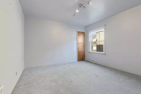 Bedroom - 8550 S Jeffery Blvd, Chicago, IL 60617 photo 3 of 4