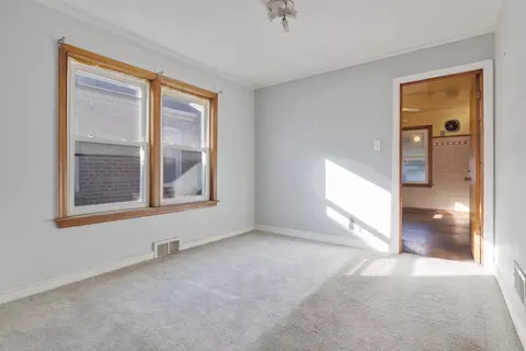 Bedroom - 8550 S Jeffery Blvd, Chicago, IL 60617 photo 1 of 4