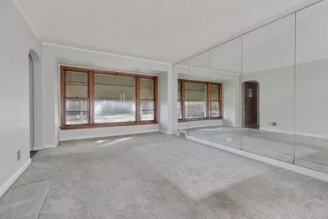 Living - 8550 S Jeffery Blvd, Chicago, IL 60617 photo 1 of 5