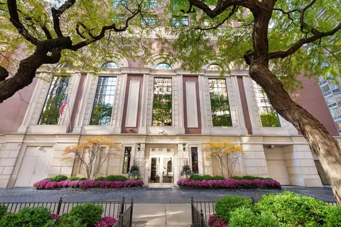 1122 N Dearborn St #25H, Chicago, IL 60610