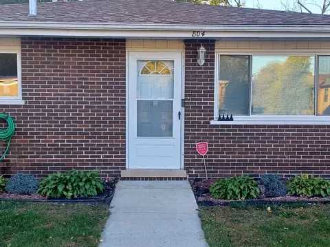 804 Mackinaw Ave, Calumet City, IL 60409