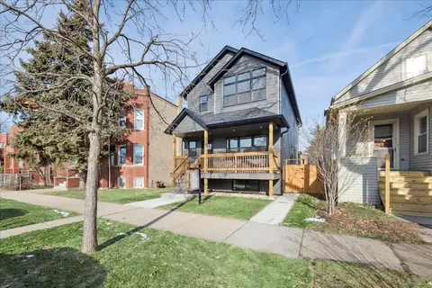 4844 W Warwick Ave, Chicago, IL 60641