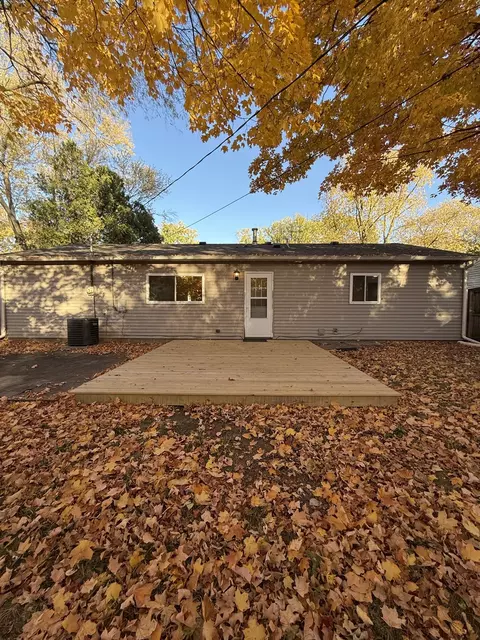 Exterior - 1309 Maplepark Dr, Champaign, IL 61821 photo 3 of 3