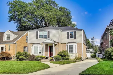 1607 S Ashland Ave, Park Ridge, IL 60068