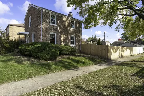 Exterior - 4247 Anna Ave, Lyons, IL 60534 photo 2 of 4