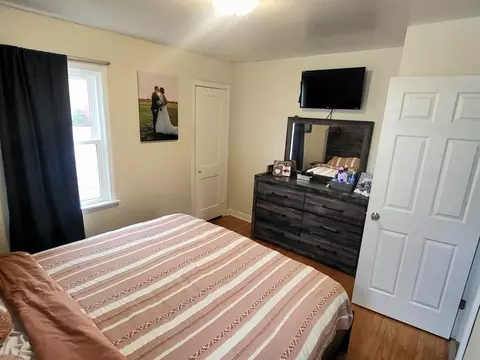 Bedroom - 623 S Yates Ave, Kankakee, IL 60901 photo 1 of 2