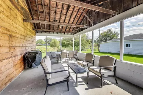 Exterior - 3600 Owl Dr, Rolling Meadows, IL 60008 photo 4 of 4