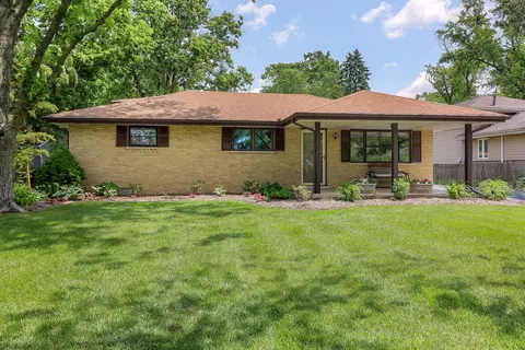 6805 High Rd, Darien, IL 60561