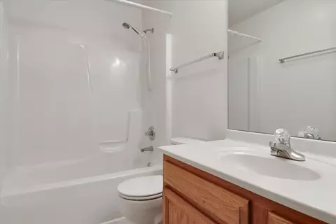 1204 Colonial Ave, Bloomington, IL 61701 photo 10