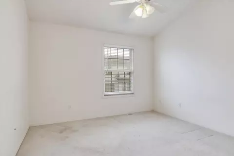 1204 Colonial Ave, Bloomington, IL 61701 photo 11