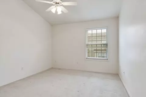 1204 Colonial Ave, Bloomington, IL 61701 photo 12