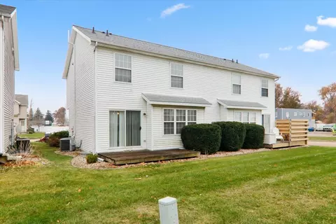 1204 Colonial Ave, Bloomington, IL 61701 photo 16