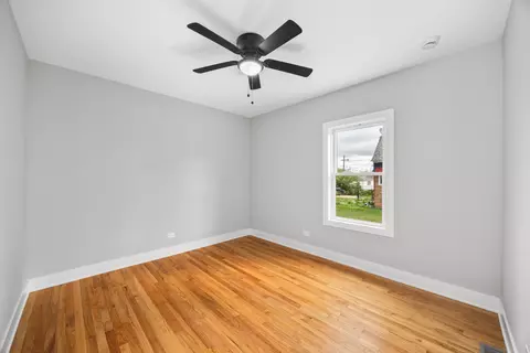 Bedroom - 21 E 140th Ct, Riverdale, IL 60827 photo 3 of 4