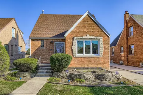 5637 S Natoma Ave, Chicago, IL 60638
