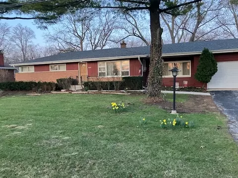 10009 Meadow Ln, Des Plaines, IL 60016
