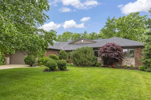 608 61st St, Lisle, IL 60532