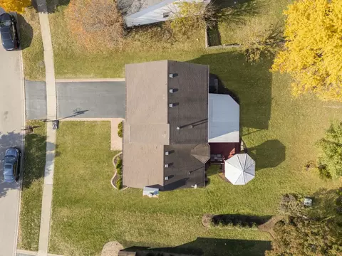 View/Area - 5307 Brindlewood Dr, Plainfield, IL 60586 photo 4 of 11