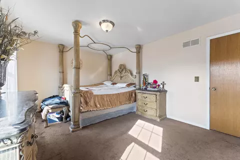 Bedroom - 5307 Brindlewood Dr, Plainfield, IL 60586 photo 1 of 10