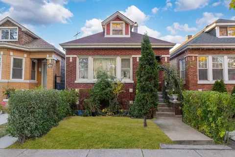 Undisclosed, Chicago, IL 60629