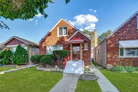 9041 S East End Ave, Chicago, IL 60617