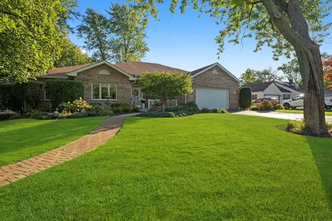 11421 192nd St, Mokena, IL 60448